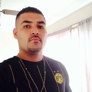 Meet your Posher, Julian